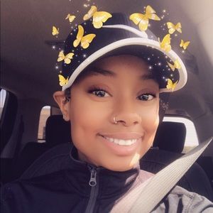 Meet your Posher, Sabrina